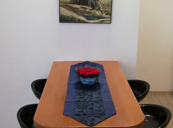 شقة Nova Živogošće